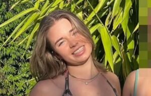 Australische backpacker, 19, sterft na het drinken van ‘gratis shots verrijkt met methanol’ in Laos, terwijl ze ZESDE slachtoffer wordt